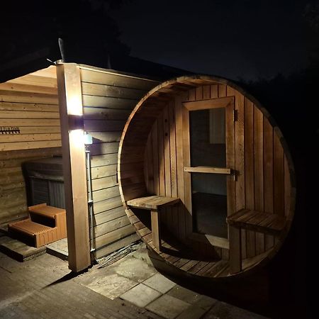 Luxe Boshuisje Met Prive Wellness & Jacuzzi Op De Veluwe Ermelo Kültér fotó