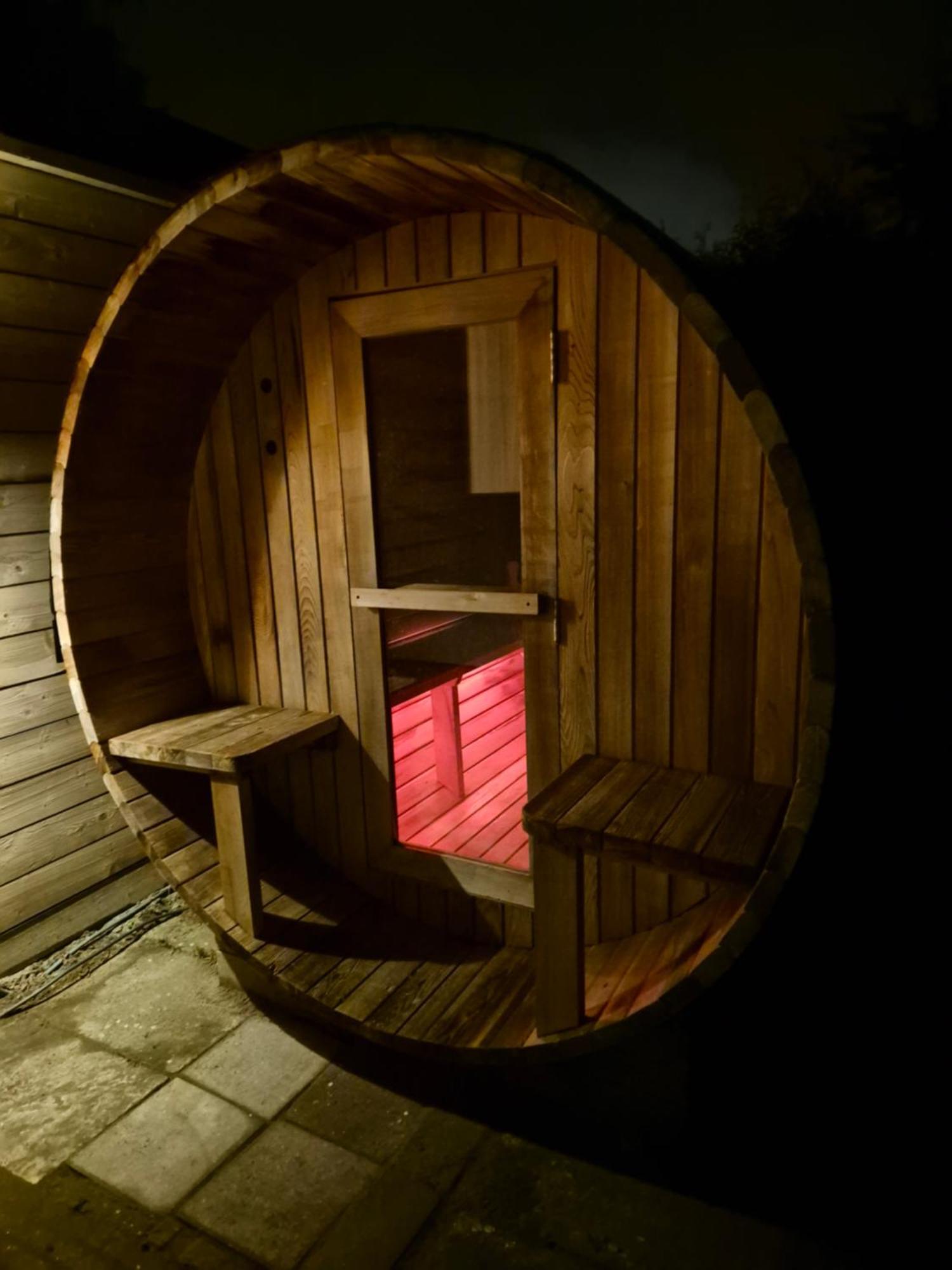 Luxe Boshuisje Met Prive Wellness & Jacuzzi Op De Veluwe Ermelo Kültér fotó